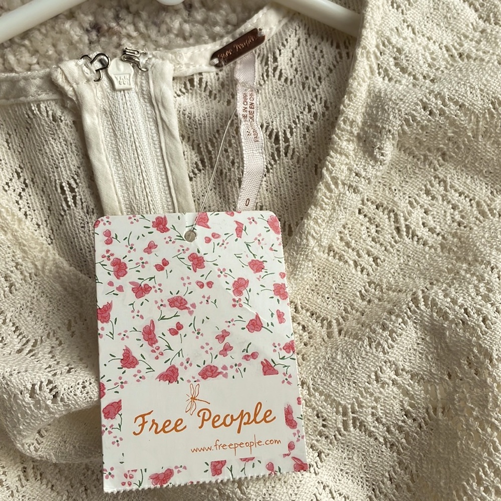 🆕FREE PEOPLE Ivory Lace Cut-Out Daisy Dress sz 0 - Picture 9 of 16